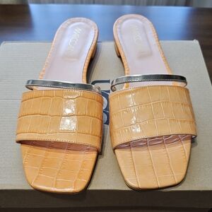 Marc Cain women's slide shoes